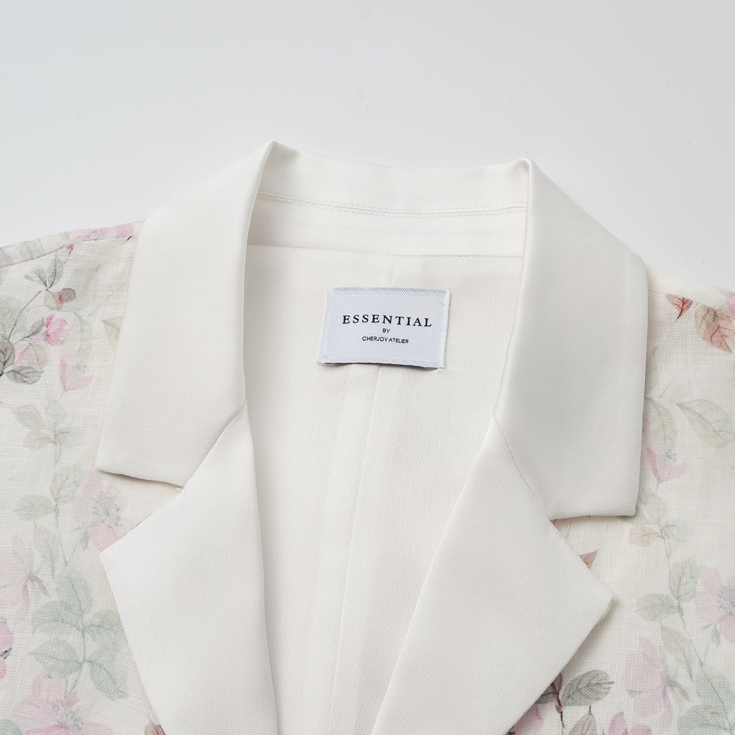 “春意” 義大利繪印藏鑽亞麻輕國風Oversized拼接襯衫—花枝映羽