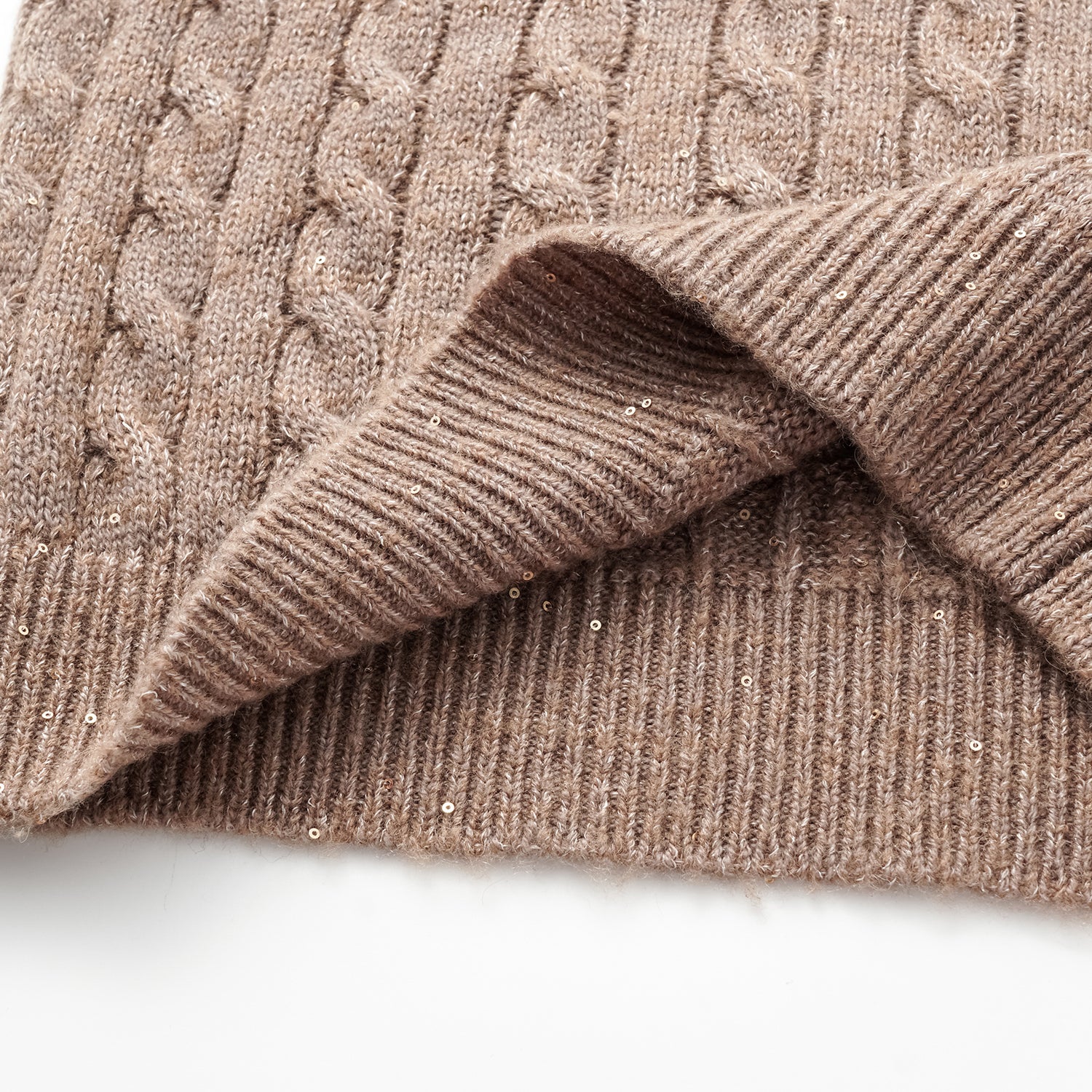 “Winter diary.” 100% Cashmere 亮片麻花編織針織背心—Harmony