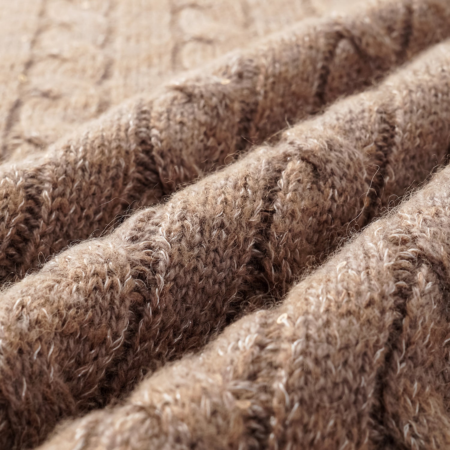 “Winter diary.” 100% Cashmere 亮片麻花編織針織背心—Harmony