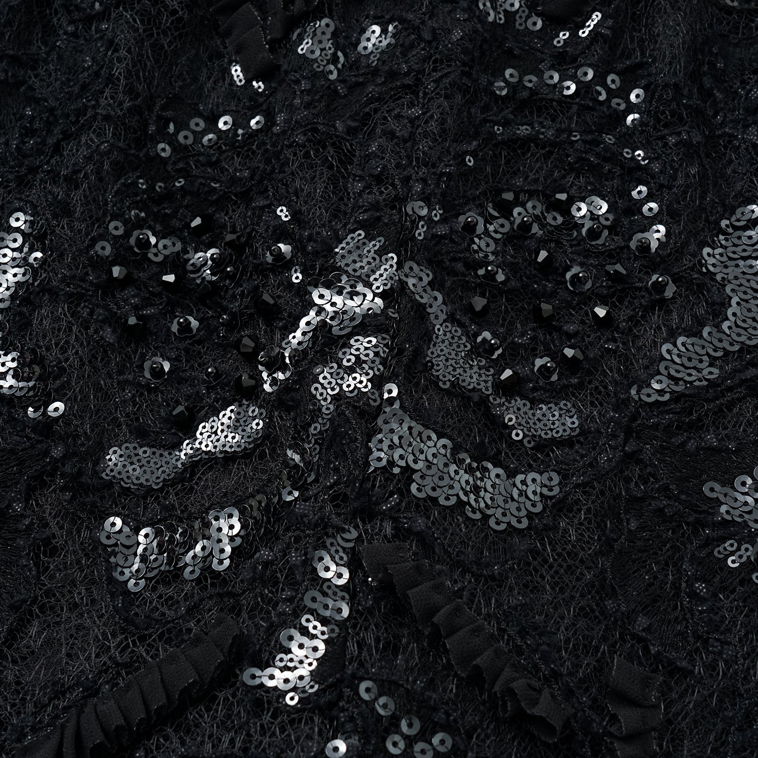 "Weekend at Monaco." 奢華畫藝珠繡蕾絲長褲—Nuit Parfumée 暗香