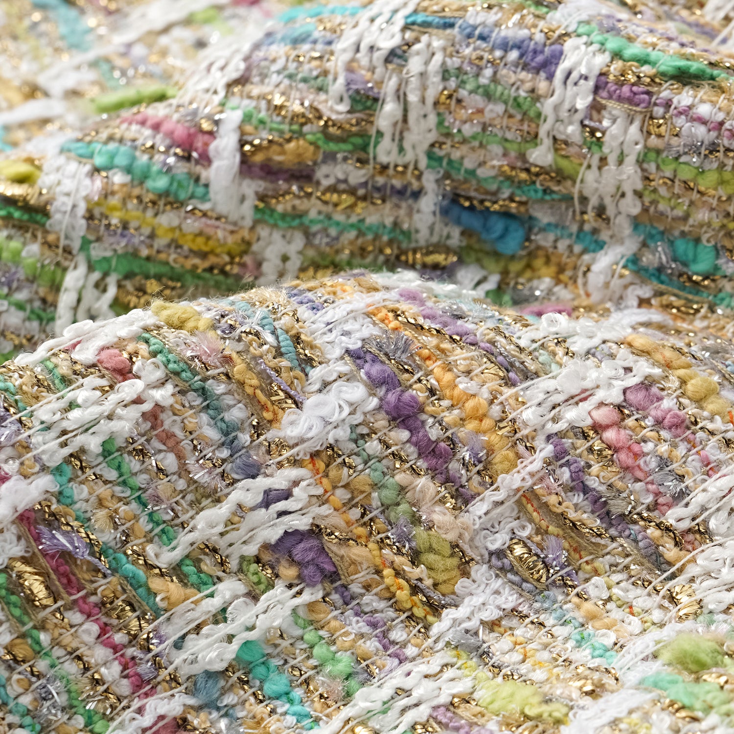 “Weekend at Monaco” 西班牙縷金工藝輕薄花呢短褲—Emerald Waltz