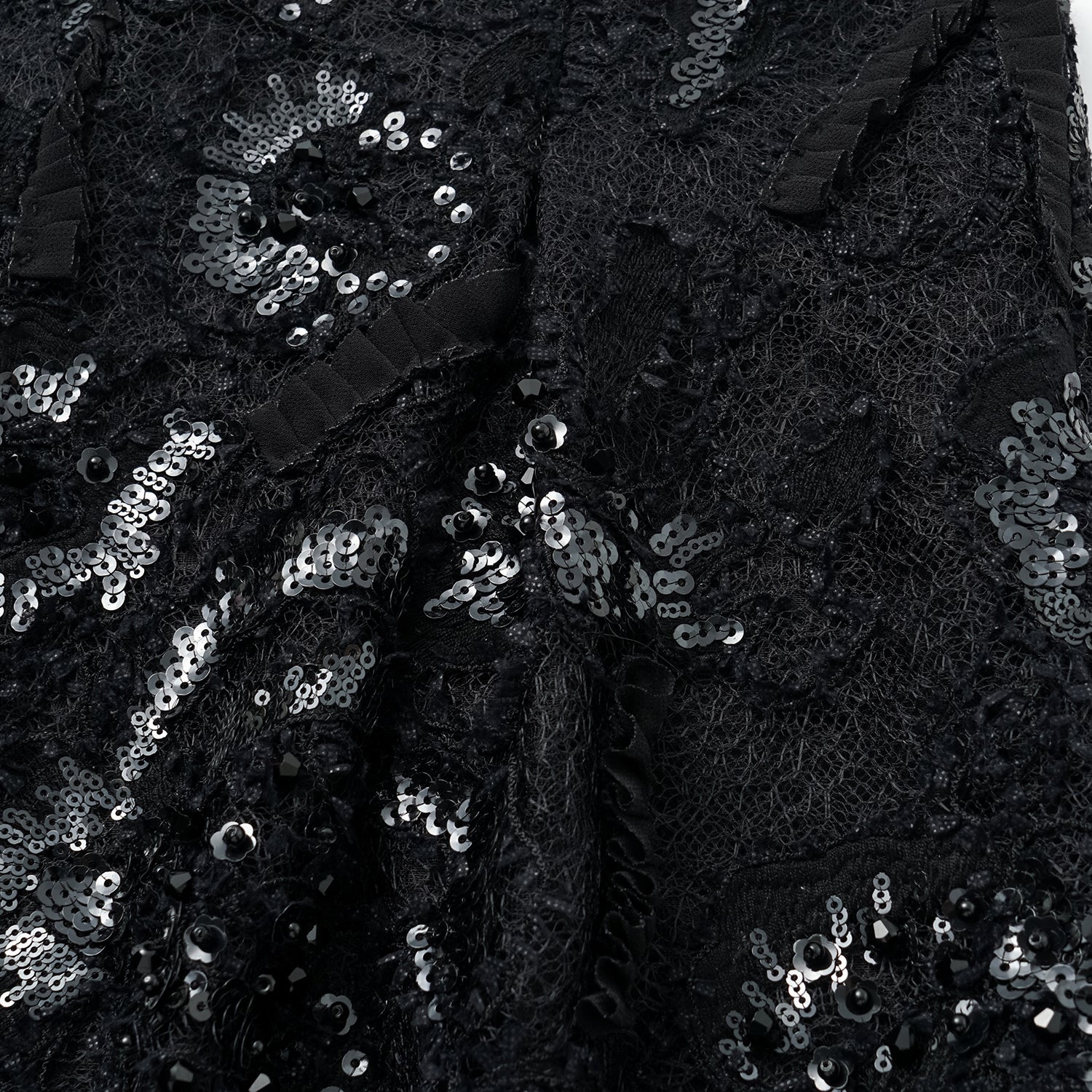 "Weekend at Monaco." 奢華畫藝珠繡蕾絲短褲—Nuit Parfumée 暗香