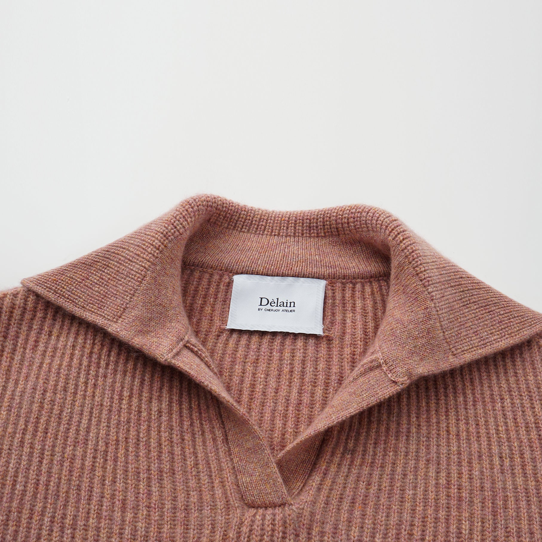 "Winter Diary" 100% Cashmere 粗針大翻領上衣（Yarn by Loro Piana)—Rosewood Blush絨粉玫瑰