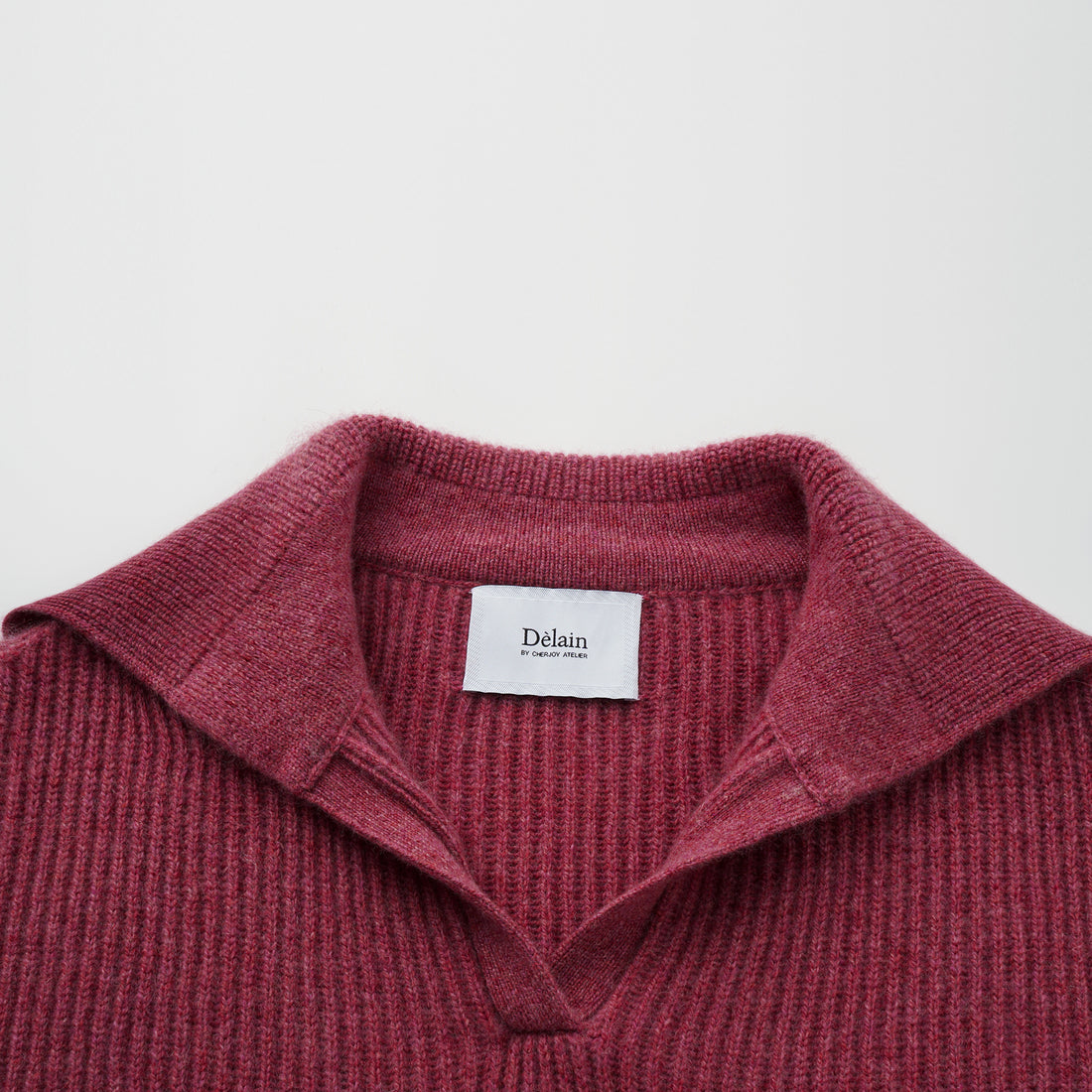 "Winter Diary" 100% Cashmere 粗針大翻領上衣（Yarn by Loro Piana)—Cranberry Wine醺紅莓酒