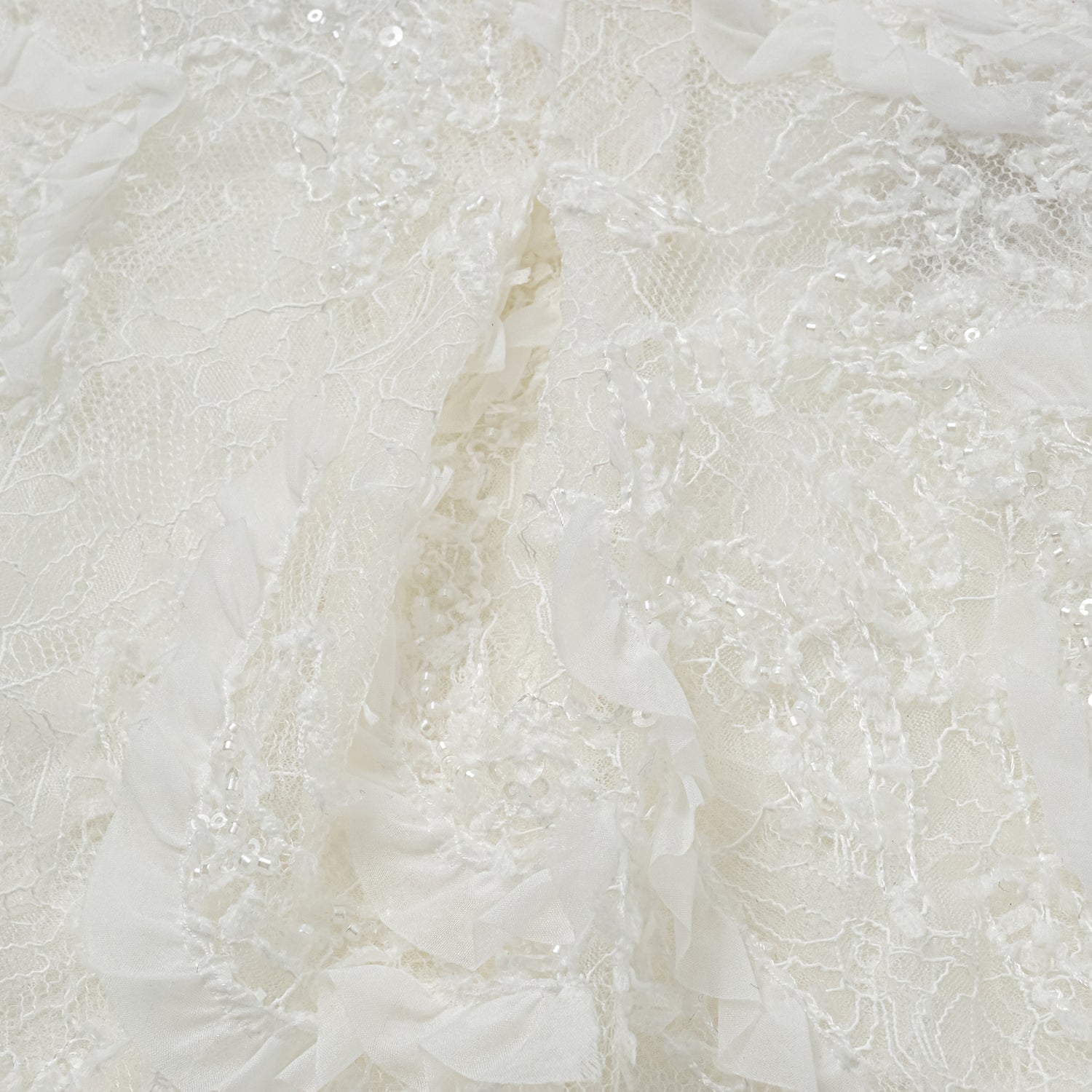 "Weekend at Monaco." 奢華畫藝珠繡蕾絲短褲—Lucent Haze浮光