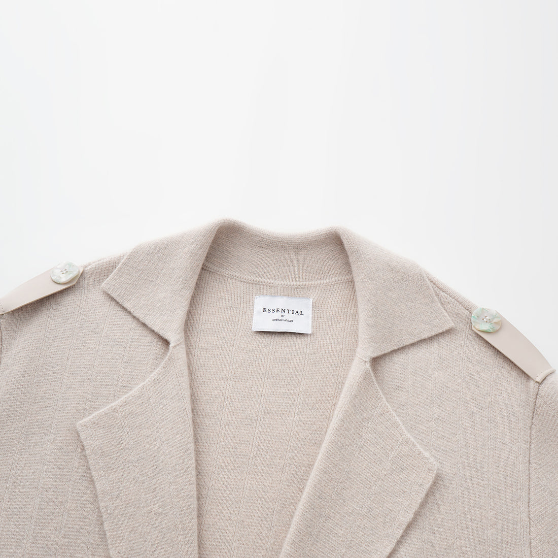 “Autumn Diary”100%Cashmere細絨工藝針織長外套—Soft Sketch柔光漫筆