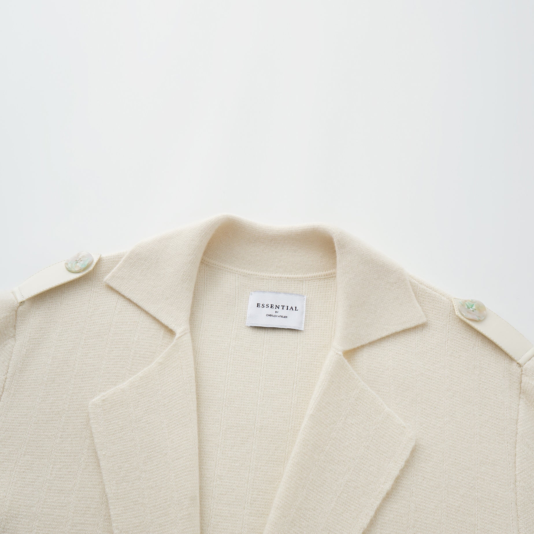 “Autumn Diary”100%Cashmere細絨工藝針織長外套—Winter Letters冬日信箋