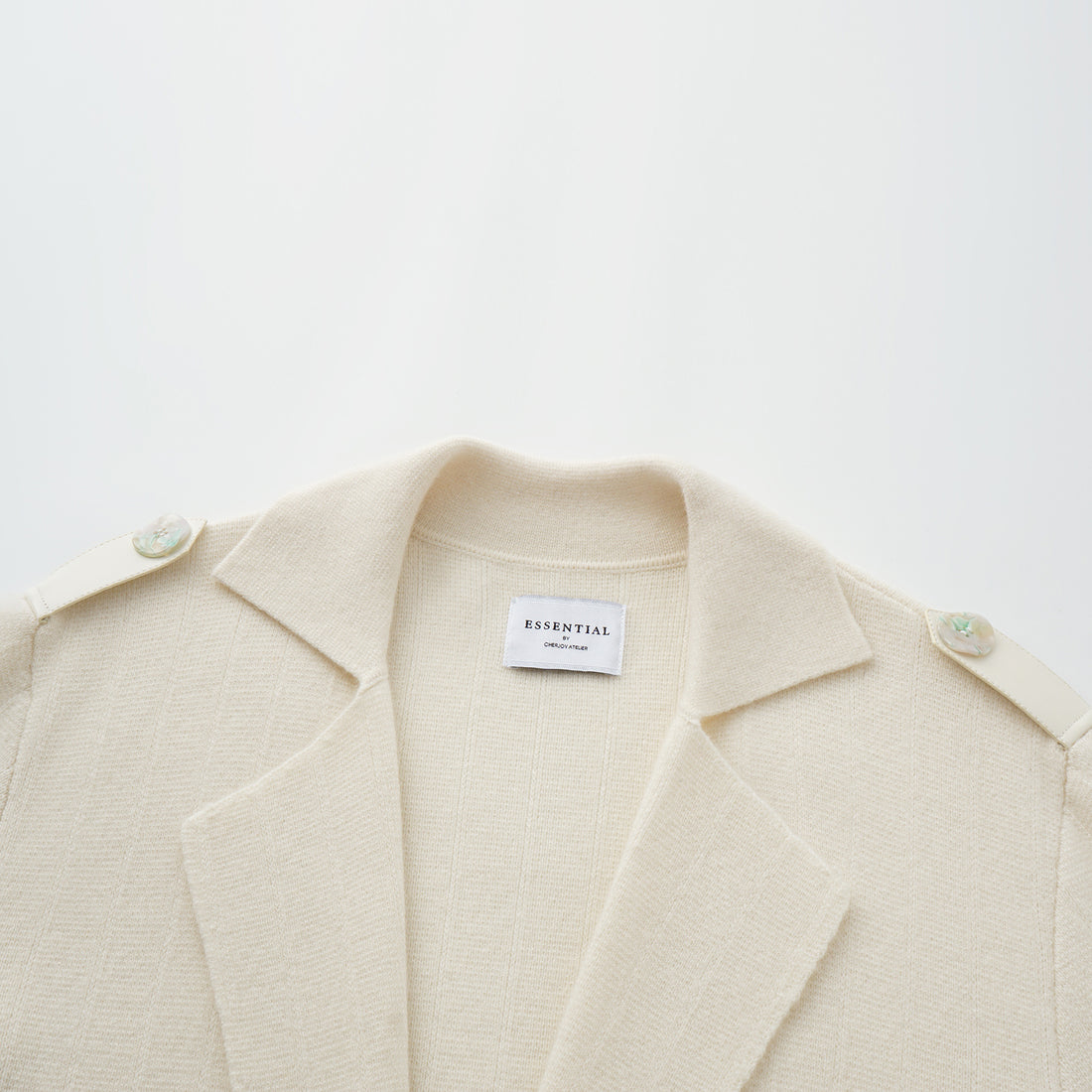 “Autumn Diary”100%Cashmere細絨工藝針織長外套—Winter Letters冬日信箋