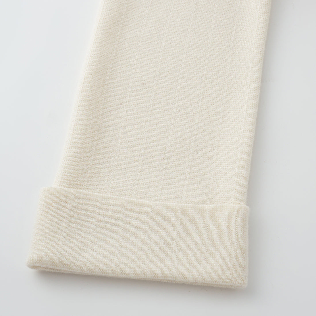 “Autumn Diary”100%Cashmere細絨工藝針織長外套—Winter Letters冬日信箋