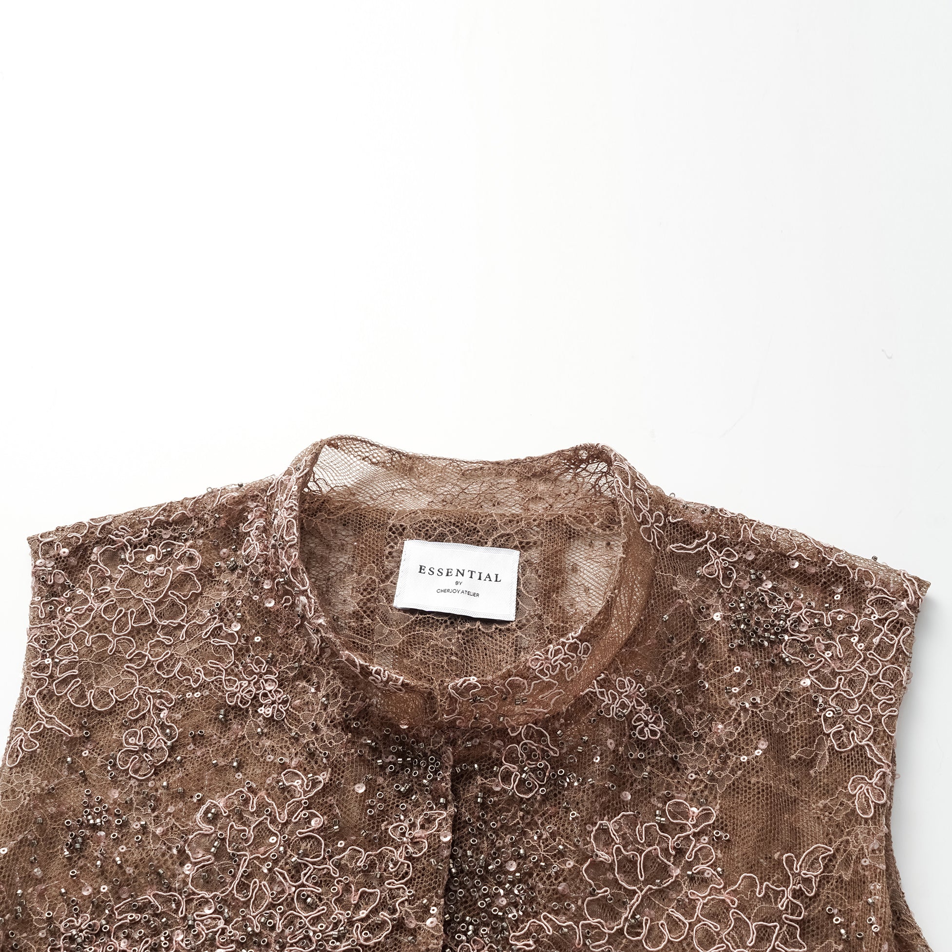 "Imperial Gala" 奢華珠繡輕中式立體剪裁上衣—Rosewood Gleam