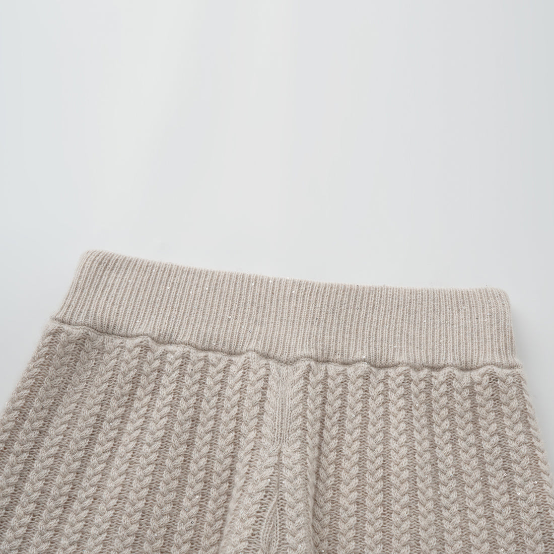 “Autumn Diary” 100% Cashmere 立體細麻花星點亮片針織短褲—Nordic Dawn北境黎明