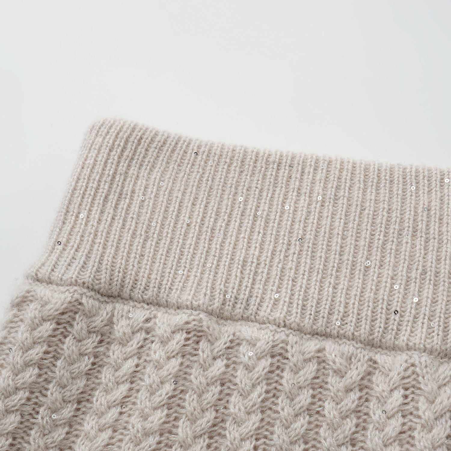 “Autumn Diary” 100% Cashmere 立體細麻花星點亮片針織短褲—Nordic Dawn北境黎明