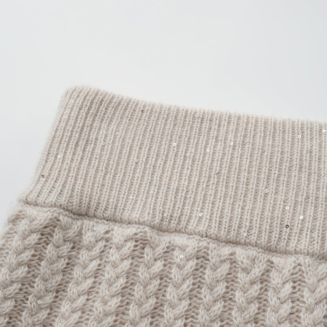 “Autumn Diary” 100% Cashmere 立體細麻花星點亮片針織短褲—Nordic Dawn北境黎明