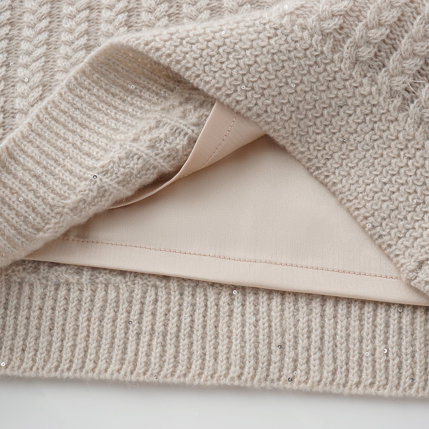 “Autumn Diary” 100% Cashmere 立體細麻花星點亮片針織短褲—Nordic Dawn北境黎明