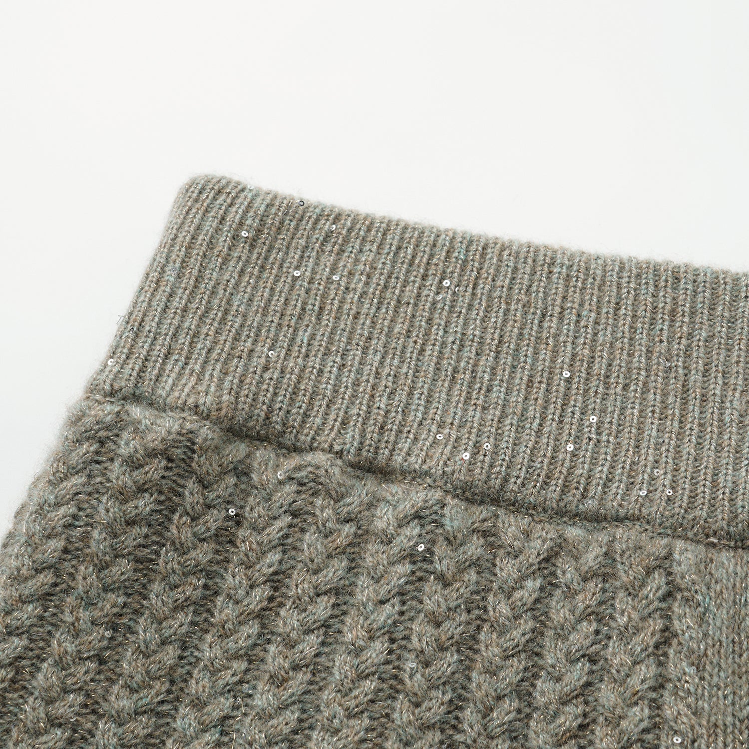 “Autumn Diary” 100% Cashmere 立體細麻花星點亮片針織短褲—Silver Birch銀樺霧林