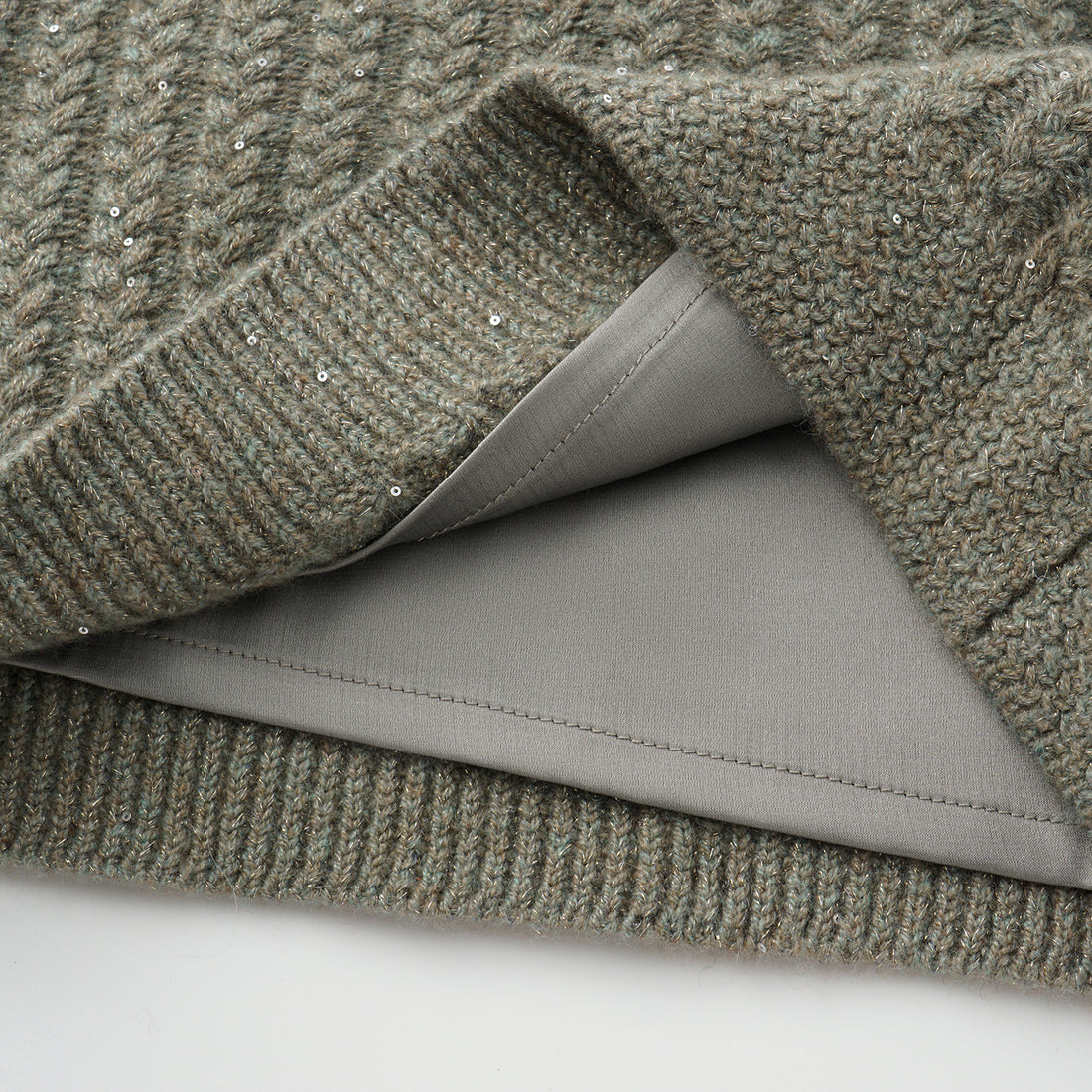 “Autumn Diary” 100% Cashmere 立體細麻花星點亮片針織短褲—Silver Birch銀樺霧林