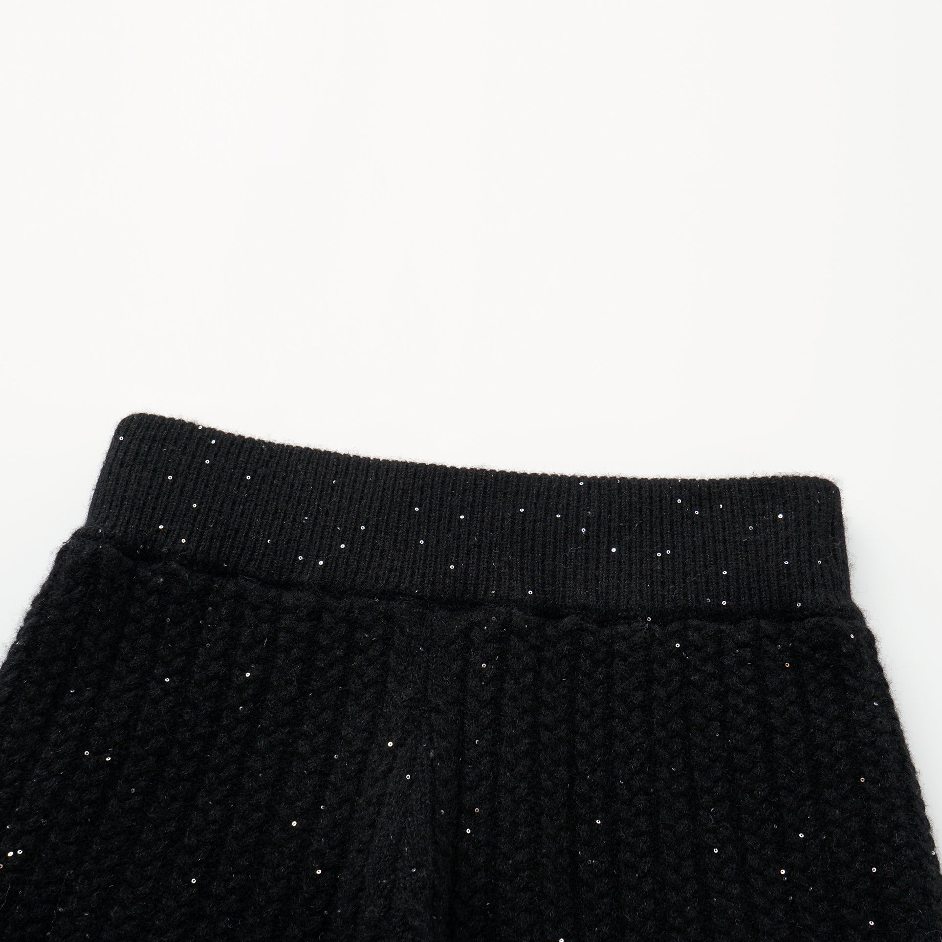 “Autumn Diary” 100% Cashmere 立體細麻花星點亮片針織短褲—Eternal Night極夜峽灣