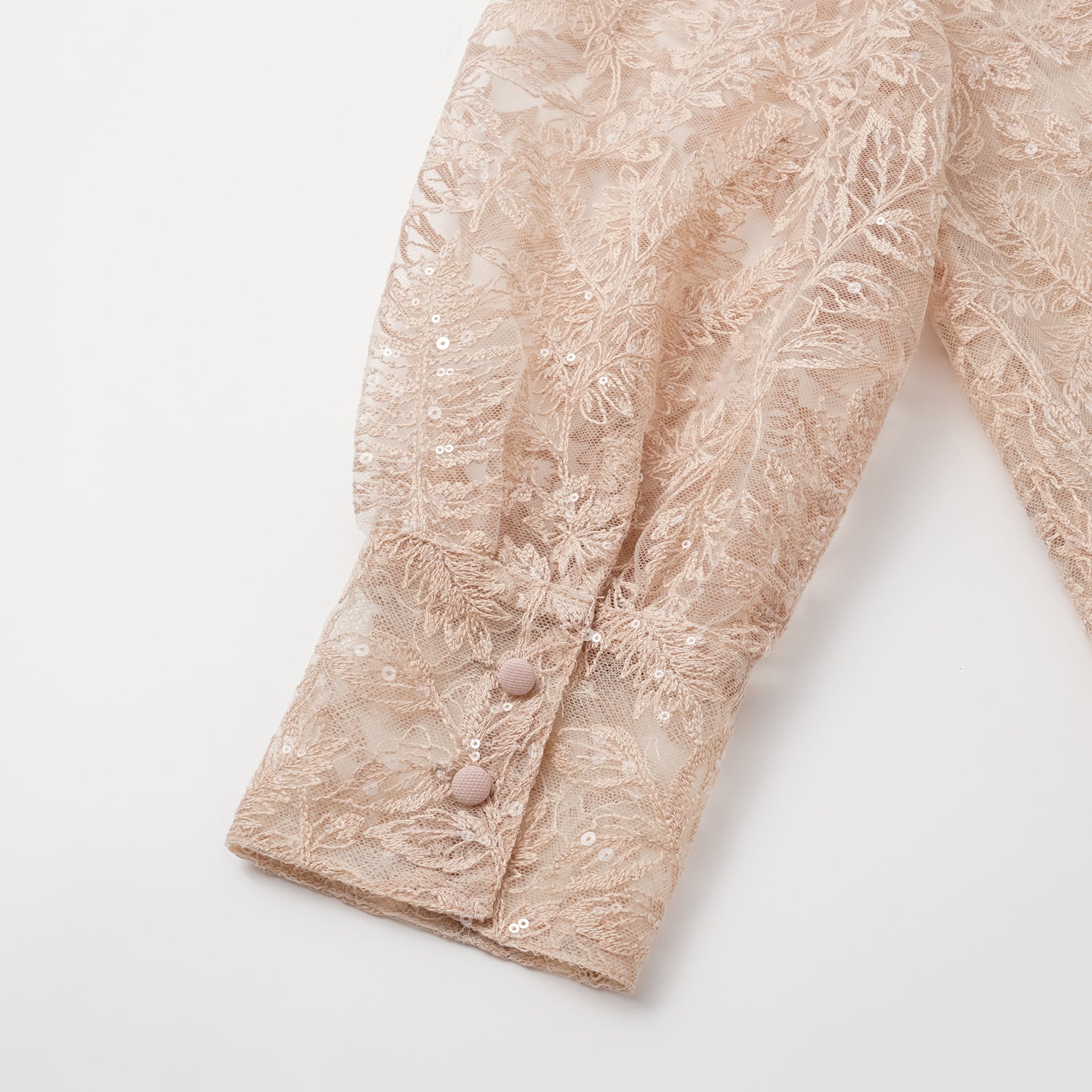 "Imperial Garden Teatime" 奢華珠繡輕國風蕾絲上衣