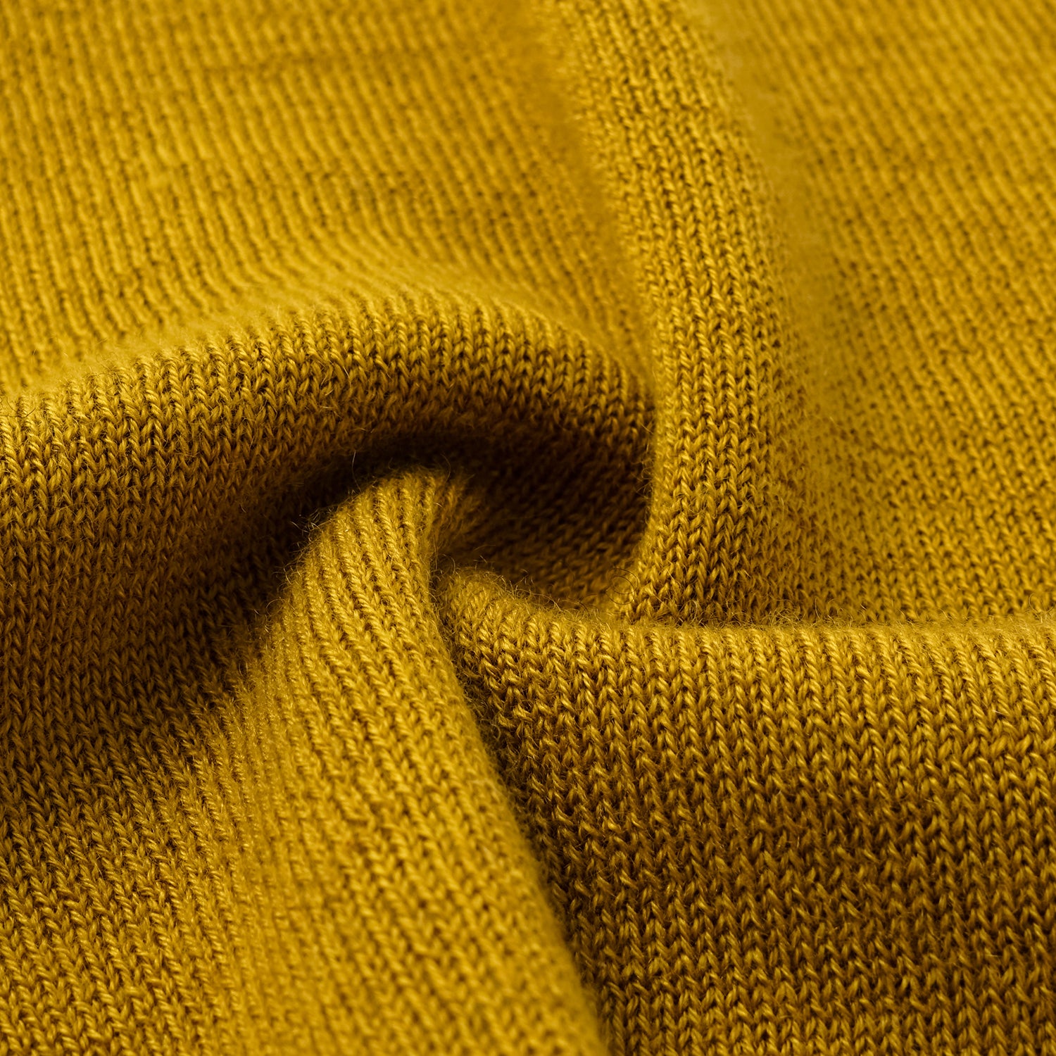 “Autumn Diary” 100%Cashmere 斜肩上衣—Mustard