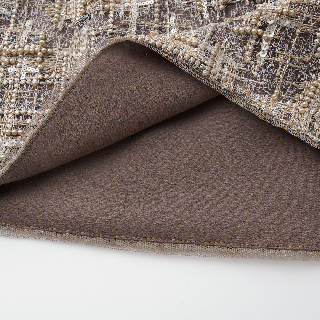 “Brunch at Ritz.” 奢華蕾絲畫藝珠繡短褲—The Gilded Kiss克林姆之吻