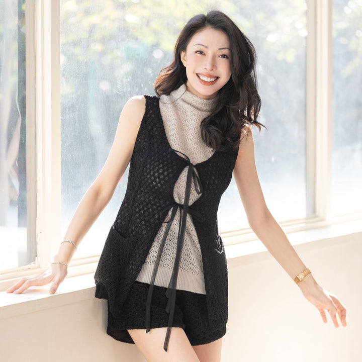 “Spring Diary”  Silk Cashmere真絲蕾絲工藝中領針織背心—Morning Mist黎明薄霧