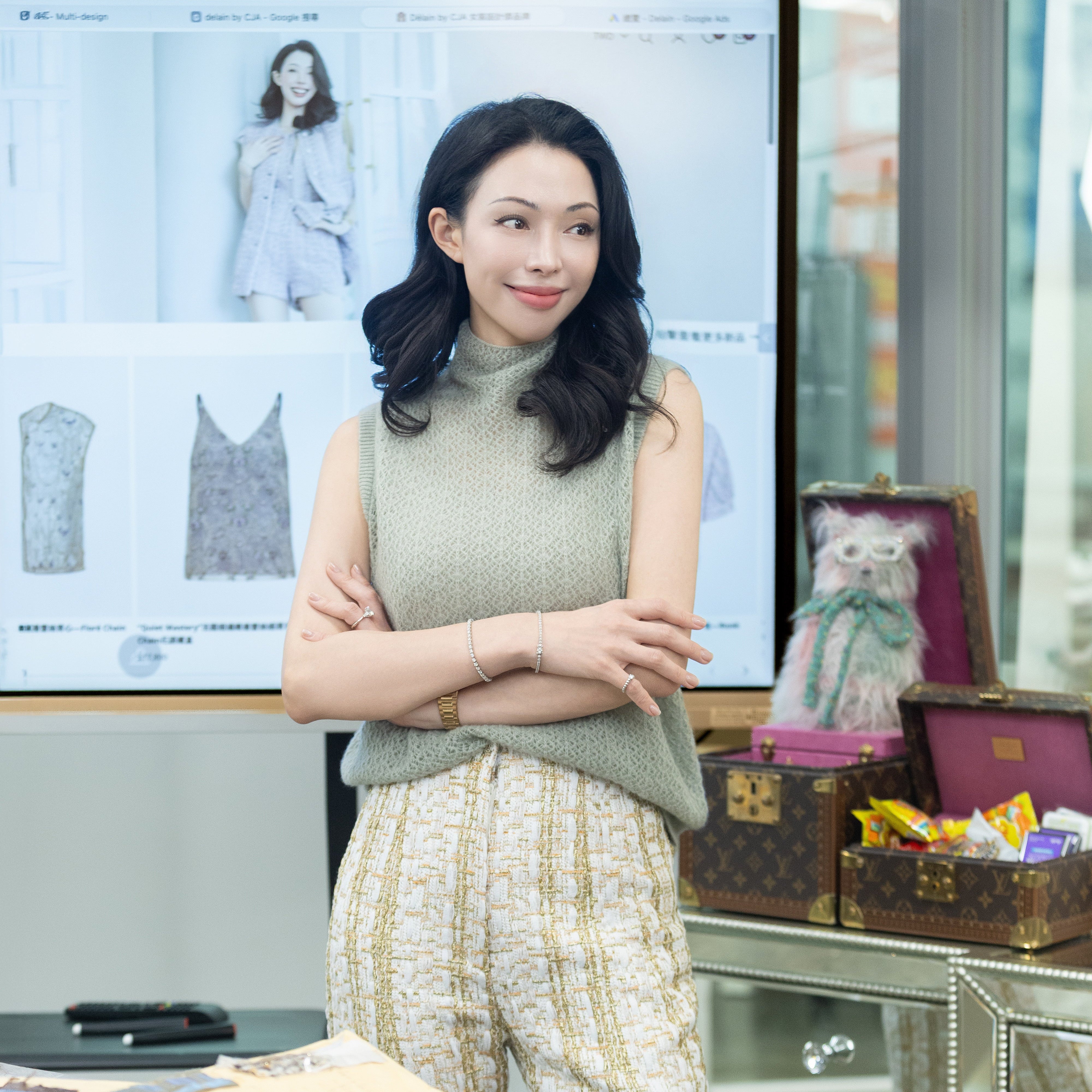 “Spring Diary”  Silk Cashmere真絲蕾絲工藝中領針織背心—Verdant Veil青霧薄影