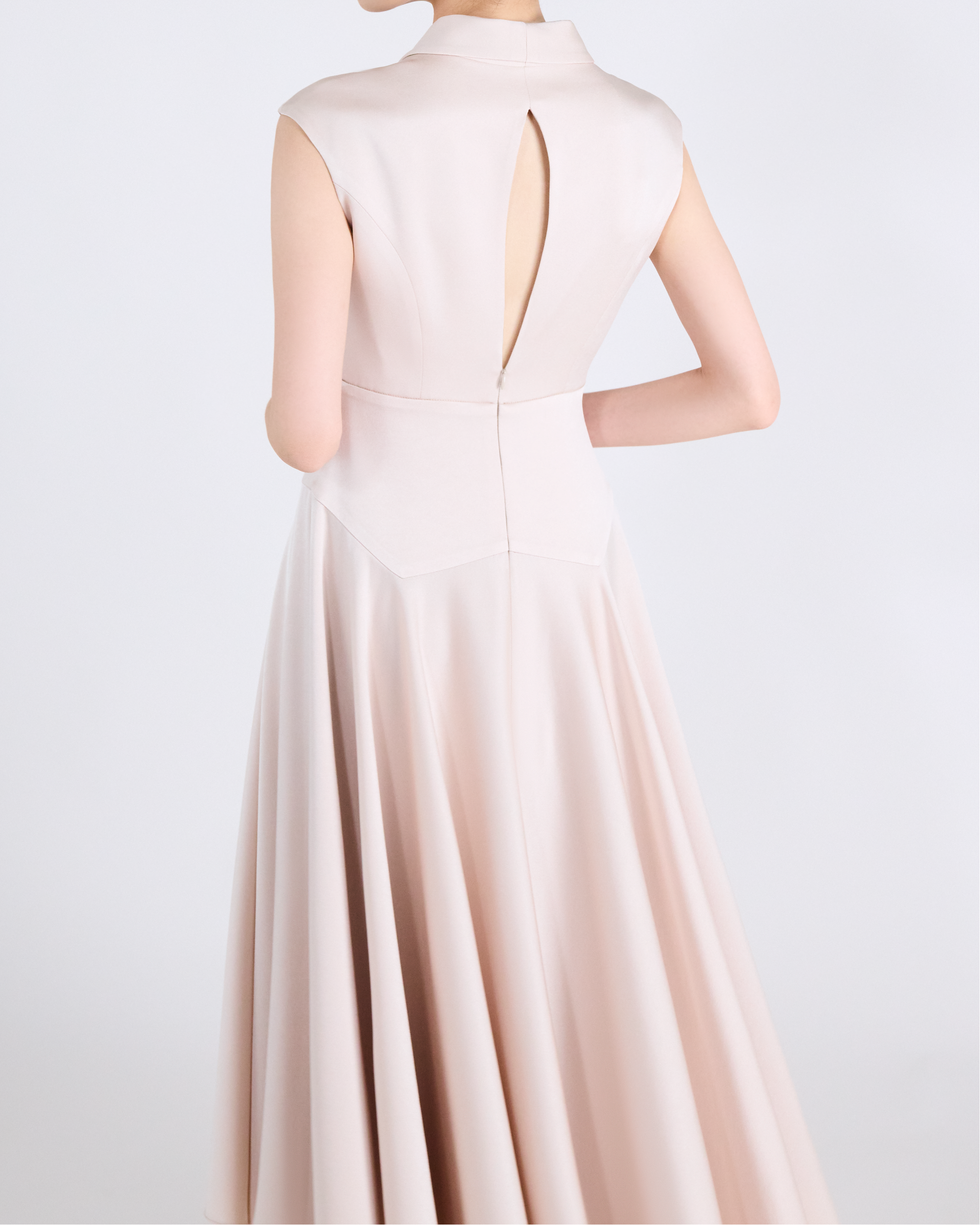 “Arcade of CherJoy Atelier”日本Soalon抗皺三醋酸立體剪裁高級訂製洋裝—Ballet Blush 芭蕾柔暈