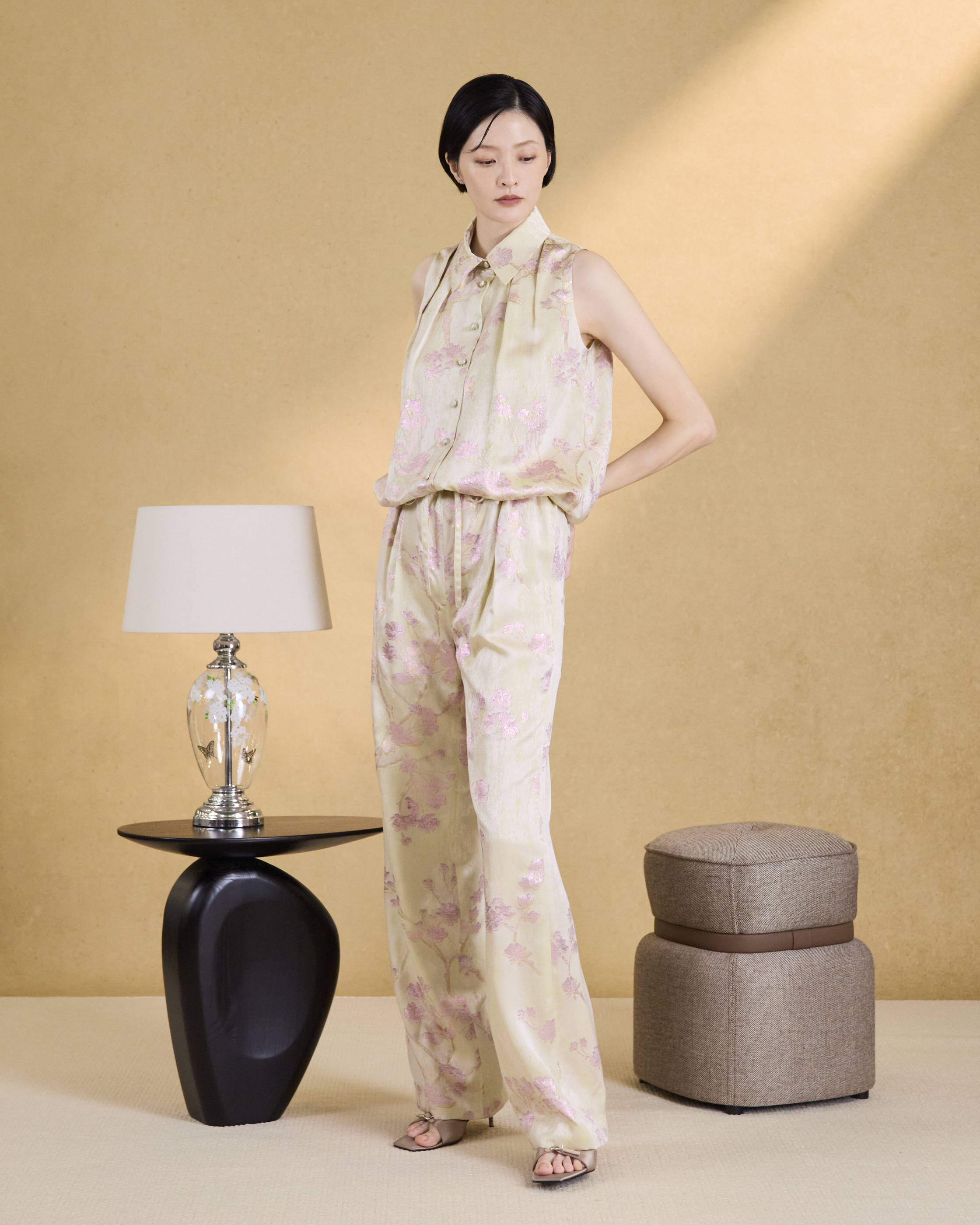 “Iris Gold 鳶尾淡金”義大利真絲緹花垂墜寬褲