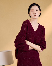 “星鑽鏤織 • Garnet 石榴紅”100% Cashmere V 領針織上衣