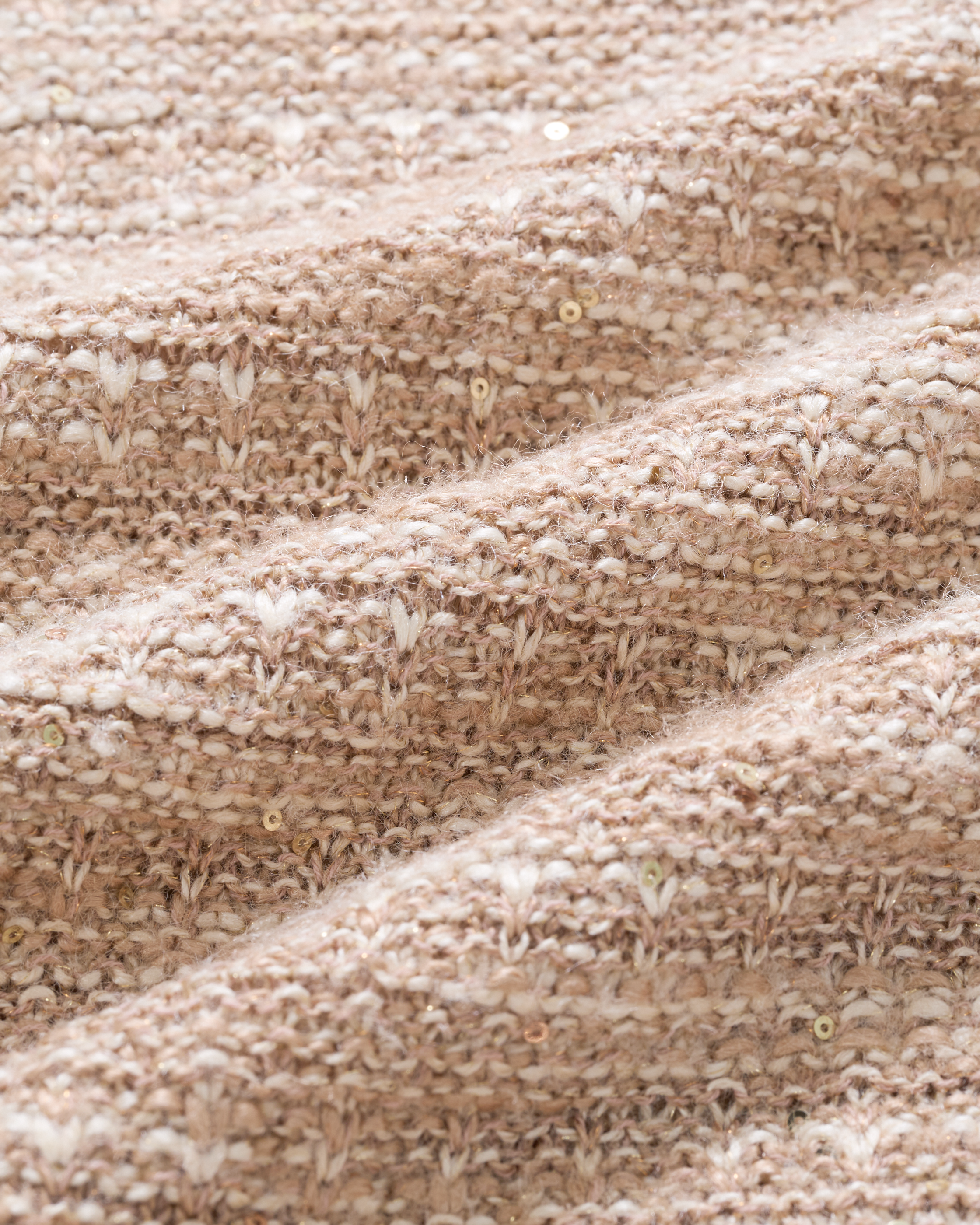 Weekend at Monaco Praline Latte 榛果歐蕾蠶絲星點亮片低領針織上衣商品圖 3