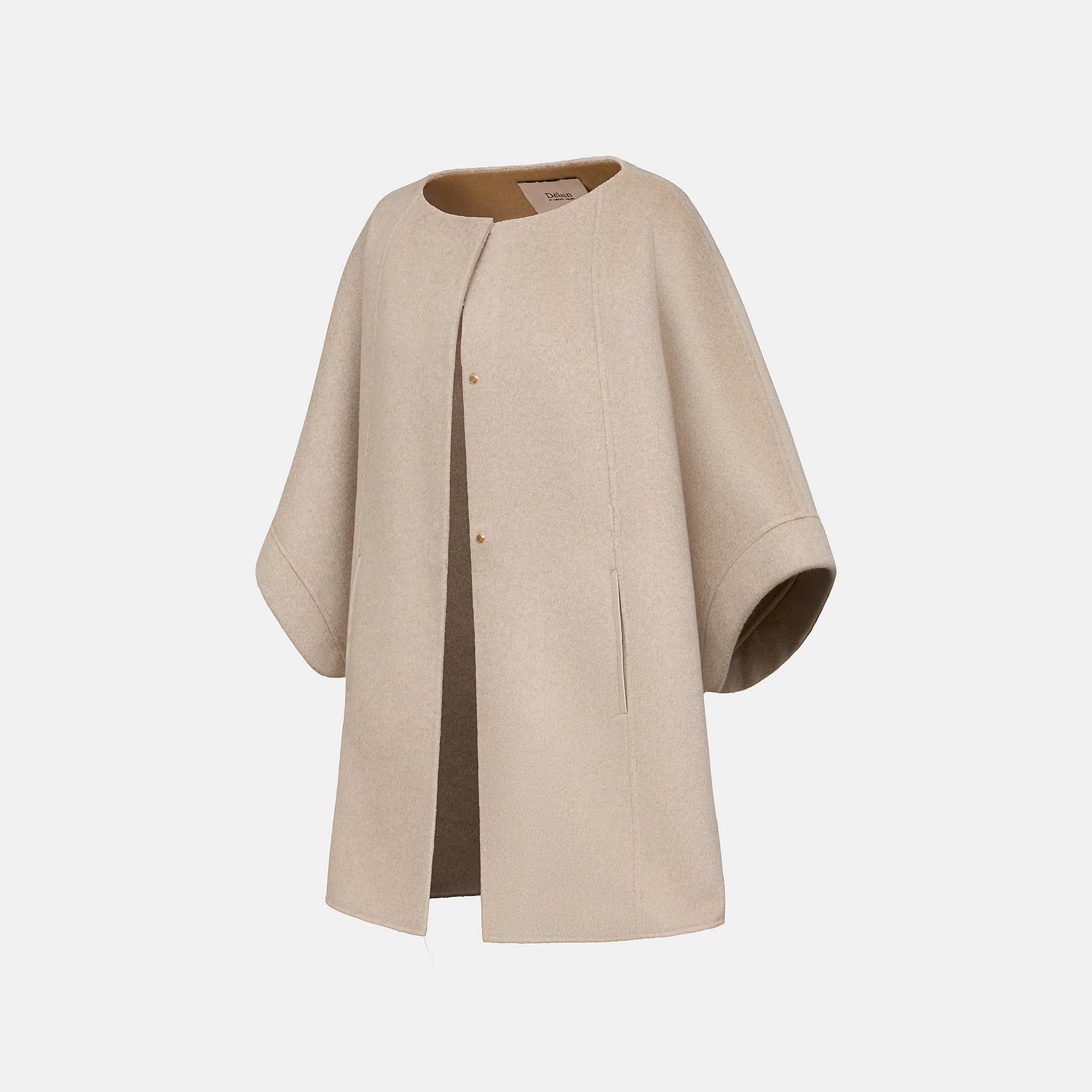 “Winter Diary”100%Cashmere雙面長絨工藝翻領斗篷外套—Warm Taupe暖砂絨夢