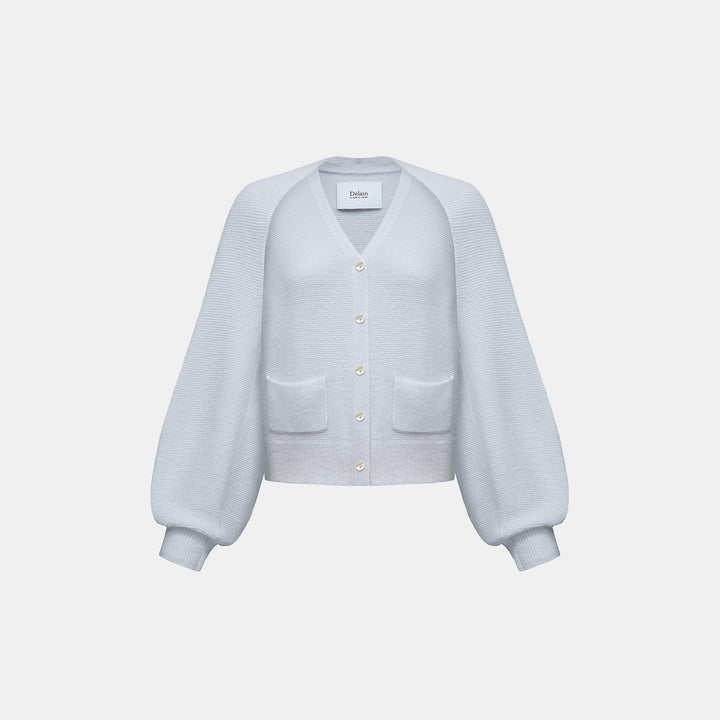 Spring Diary” Silk Cashmere真絲兩件式背心針織上衣—Azure Glow藍霧輕光