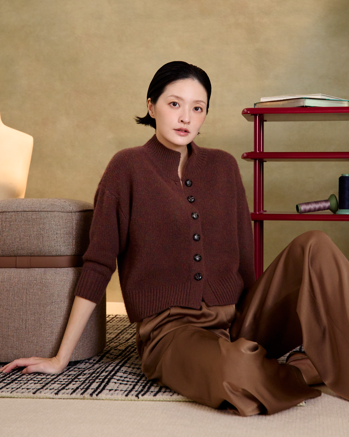 “柔軟偏愛 A Soft Spot • 泰迪棕 Teddy Brown” 100% Cashmere 絨柔細針針織外套 (Yarn by Loro Piana)