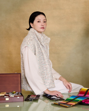 “浮光入畫 Reflections in Paint” 瑞士高級訂製繪藝彩片環保皮草國風馬甲