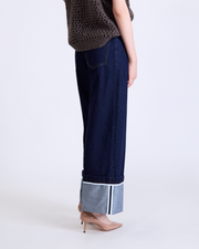 “偷偷放個假 A Little Escape • 單寧藍 Denim Blue” 日本頂級單寧高腰反摺牛仔褲