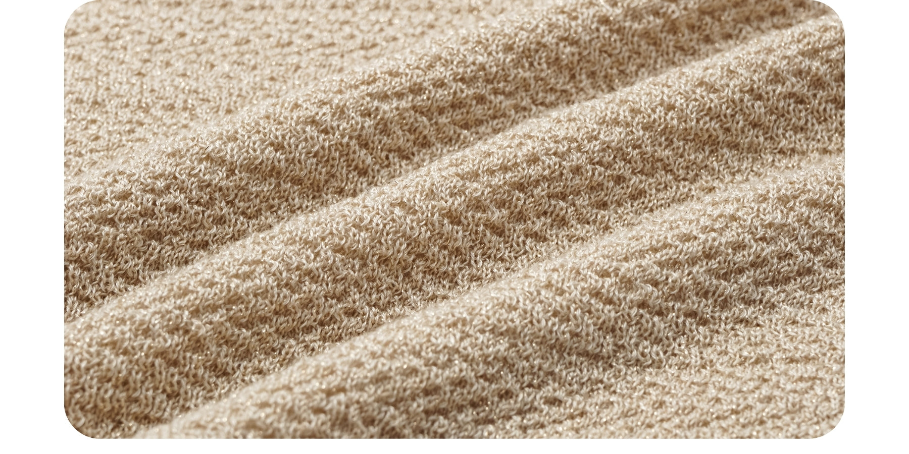 "Hug to Sleep." 雲感絲柔輕織居家上衣—夢落